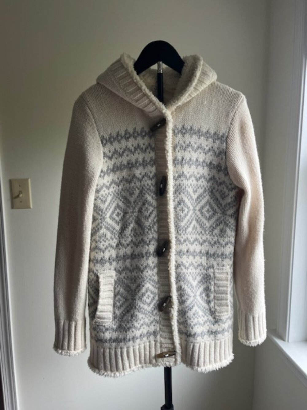 L.L. Bean Fair Isle Hooded Cardigan Sweater Sherpa Lined Gray Nordic Knit S